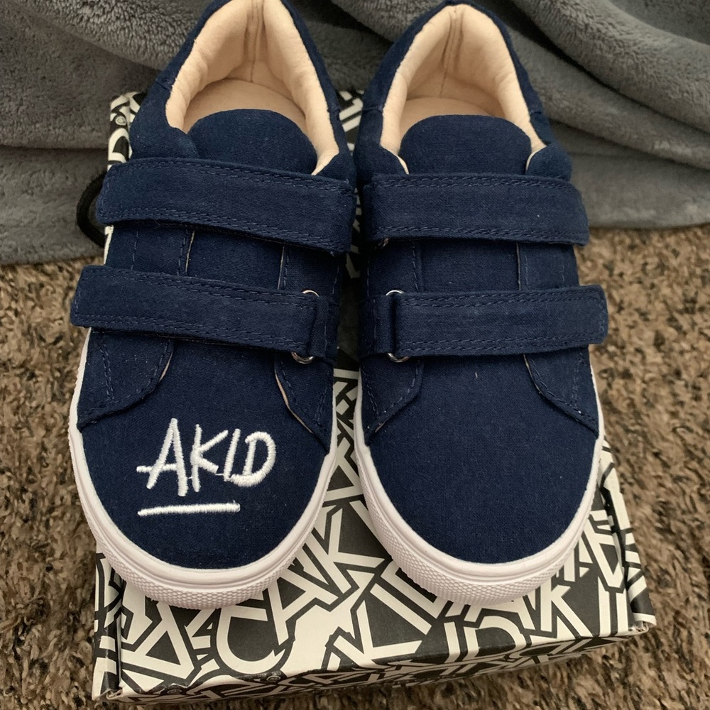 COPY - AKID AXEL Blue Sneakers